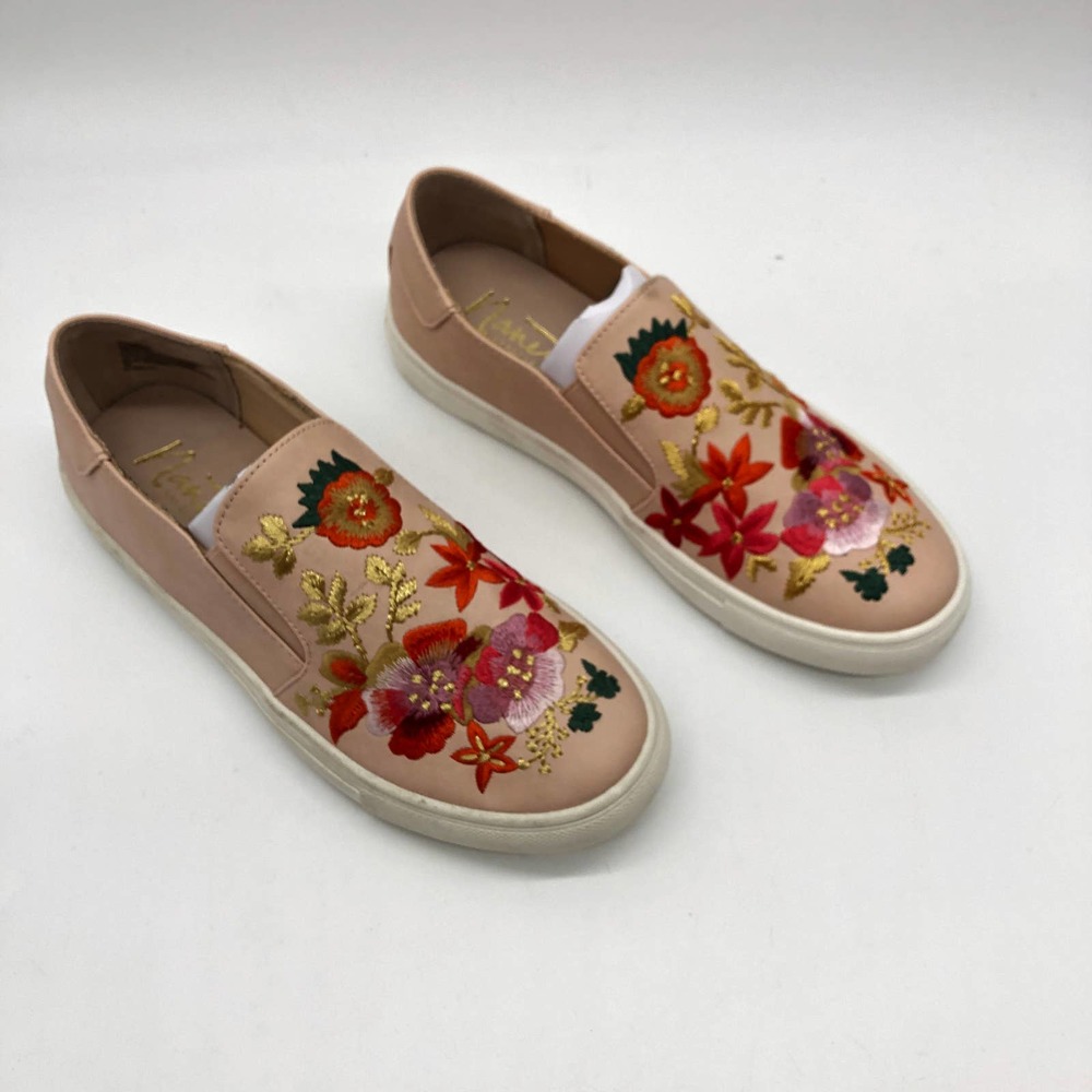 Nanette Lepore Womens  Whimsical Boho Embroidered Sneaker Dusty Pink 7